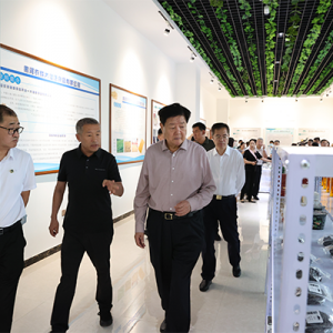 李子彬会长带领重点企业赴黑河考察对接